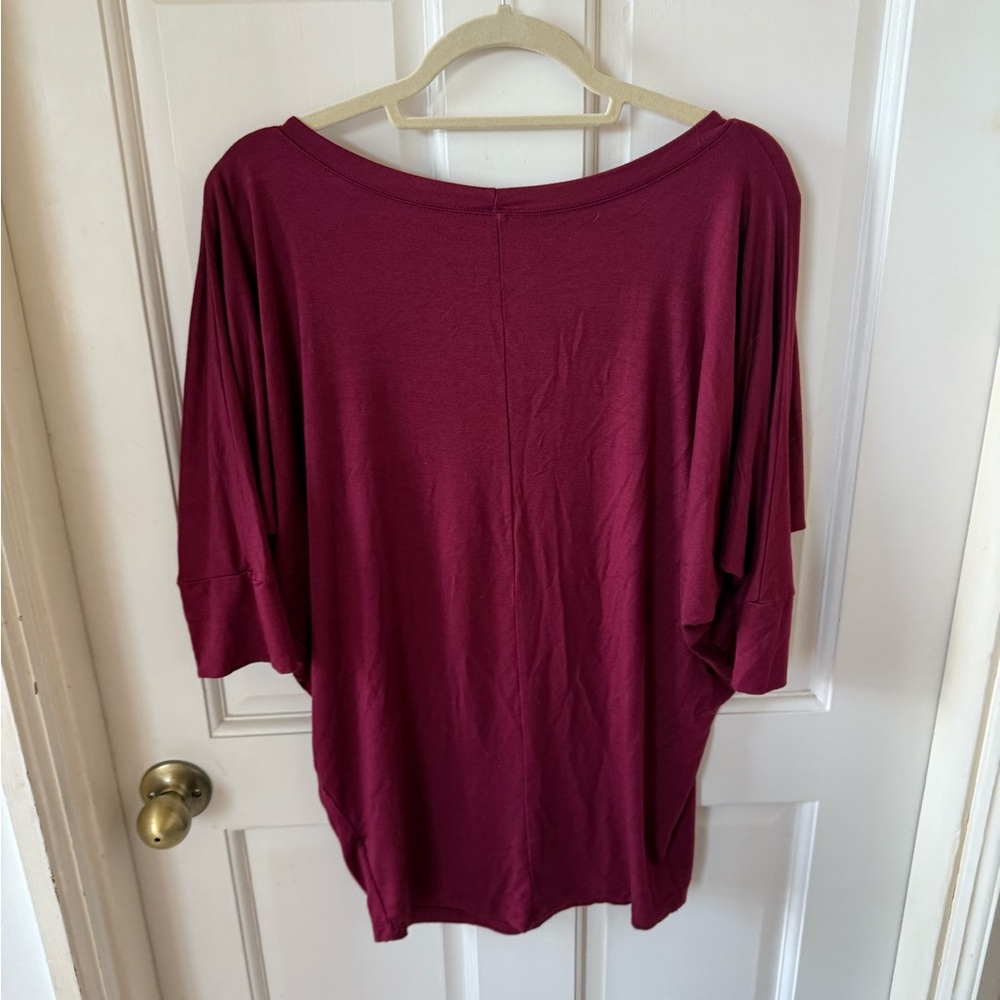Perfect Off-the-Shoulder Top - Picture 3 of 5